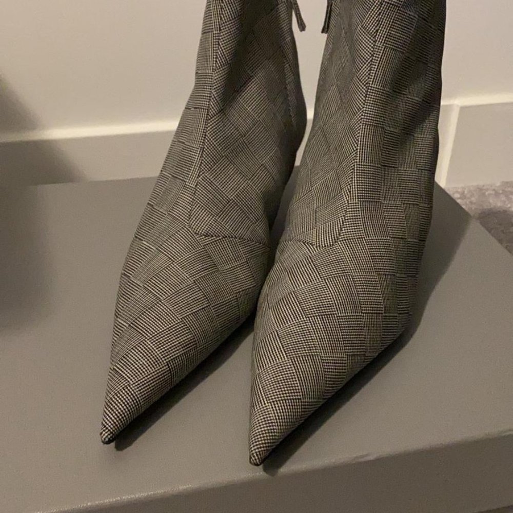 Balenciaga Knife checked ankle boots - Picture 2 of 5